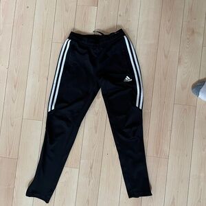 Adidas climacool joggers. Black